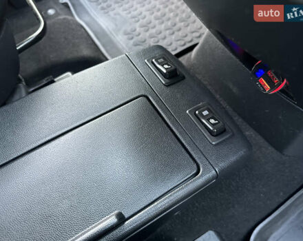 Серый Мазда 5, объемом двигателя 2 л и пробегом 256 тыс. км за 5599 $, фото 70 на Automoto.ua