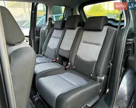 Серый Мазда 5, объемом двигателя 2 л и пробегом 256 тыс. км за 5599 $, фото 58 на Automoto.ua