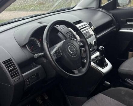 Серый Мазда 5, объемом двигателя 2 л и пробегом 414 тыс. км за 3700 $, фото 8 на Automoto.ua