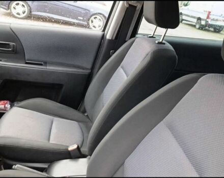 Сірий Мазда 5, об'ємом двигуна 0 л та пробігом 180 тис. км за 3332 $, фото 6 на Automoto.ua