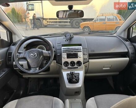 Сірий Мазда 5, об'ємом двигуна 1.8 л та пробігом 290 тис. км за 5400 $, фото 7 на Automoto.ua