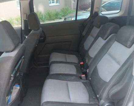 Серый Мазда 5, объемом двигателя 2 л и пробегом 412 тыс. км за 3700 $, фото 7 на Automoto.ua