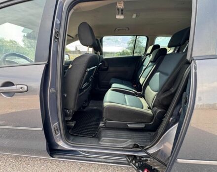 Сірий Мазда 5, об'ємом двигуна 2 л та пробігом 379 тис. км за 3500 $, фото 13 на Automoto.ua