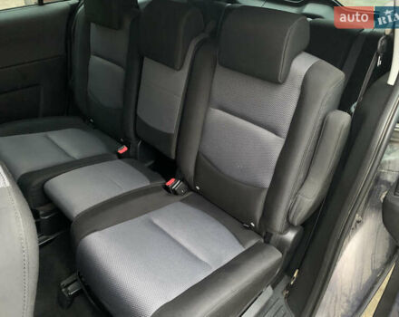 Серый Мазда 5, объемом двигателя 2 л и пробегом 248 тыс. км за 5500 $, фото 30 на Automoto.ua