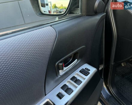 Серый Мазда 5, объемом двигателя 2 л и пробегом 256 тыс. км за 5599 $, фото 42 на Automoto.ua