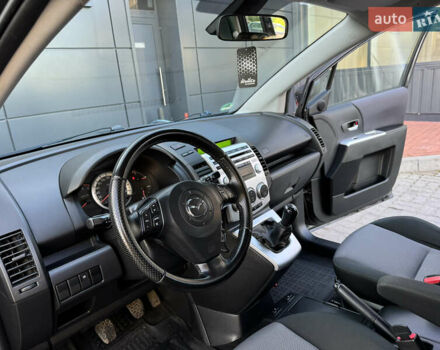 Серый Мазда 5, объемом двигателя 2 л и пробегом 256 тыс. км за 5599 $, фото 43 на Automoto.ua