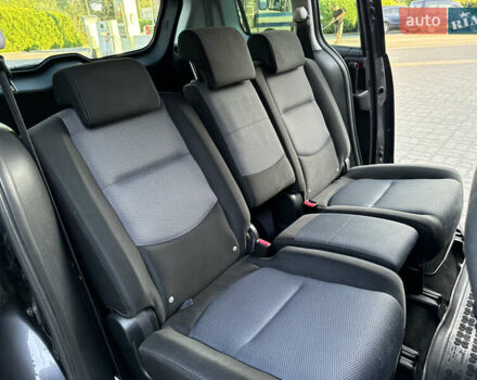 Серый Мазда 5, объемом двигателя 2 л и пробегом 256 тыс. км за 5599 $, фото 72 на Automoto.ua