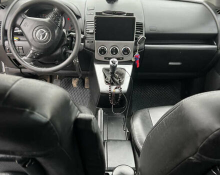 Серый Мазда 5, объемом двигателя 2 л и пробегом 377 тыс. км за 5500 $, фото 14 на Automoto.ua