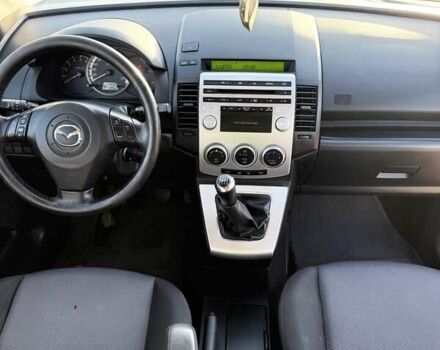 Серый Мазда 5, объемом двигателя 2 л и пробегом 233 тыс. км за 6200 $, фото 10 на Automoto.ua