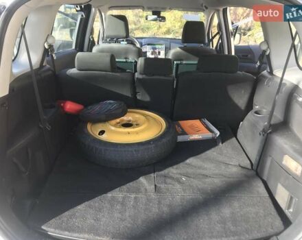 Серый Мазда 5, объемом двигателя 0 л и пробегом 418 тыс. км за 5500 $, фото 13 на Automoto.ua