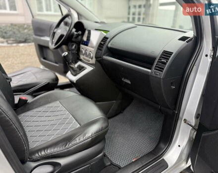 Сірий Мазда 5, об'ємом двигуна 2 л та пробігом 377 тис. км за 4900 $, фото 23 на Automoto.ua