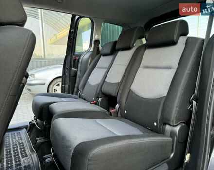 Серый Мазда 5, объемом двигателя 2 л и пробегом 256 тыс. км за 5599 $, фото 57 на Automoto.ua