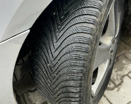 Серый Мазда 5, объемом двигателя 2 л и пробегом 377 тыс. км за 5500 $, фото 26 на Automoto.ua