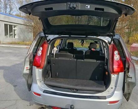 Сірий Мазда 5, об'ємом двигуна 1.8 л та пробігом 244 тис. км за 5100 $, фото 11 на Automoto.ua