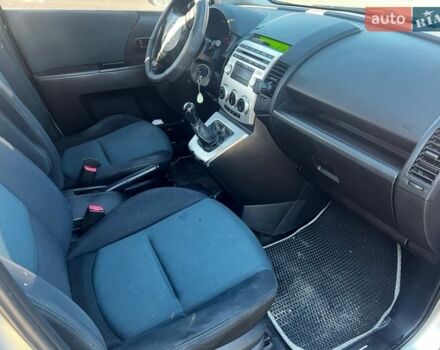 Сірий Мазда 5, об'ємом двигуна 2 л та пробігом 344 тис. км за 5500 $, фото 9 на Automoto.ua