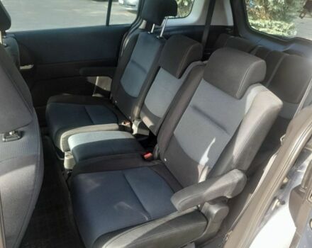 Серый Мазда 5, объемом двигателя 2 л и пробегом 226 тыс. км за 6500 $, фото 5 на Automoto.ua