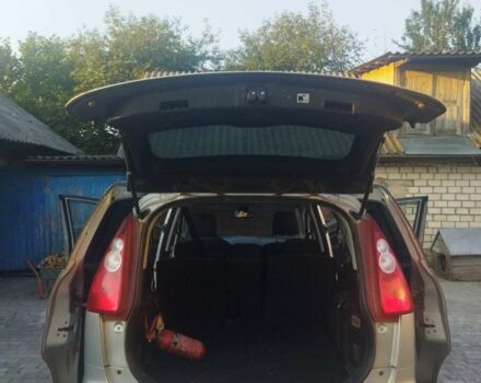 Сірий Мазда 5, об'ємом двигуна 2 л та пробігом 290 тис. км за 6300 $, фото 1 на Automoto.ua