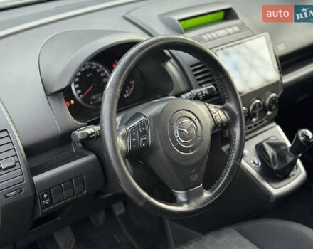 Сірий Мазда 5, об'ємом двигуна 2 л та пробігом 276 тис. км за 4900 $, фото 14 на Automoto.ua