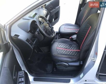 Серый Мазда 5, объемом двигателя 2 л и пробегом 235 тыс. км за 6350 $, фото 21 на Automoto.ua