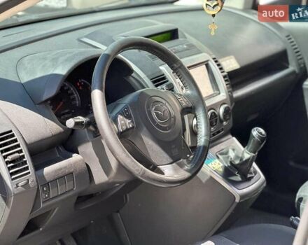 Сірий Мазда 5, об'ємом двигуна 2 л та пробігом 317 тис. км за 6990 $, фото 15 на Automoto.ua