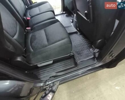 Серый Мазда 5, объемом двигателя 2 л и пробегом 200 тыс. км за 5000 $, фото 7 на Automoto.ua