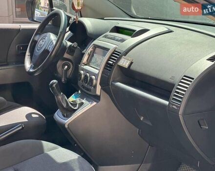 Сірий Мазда 5, об'ємом двигуна 2 л та пробігом 317 тис. км за 6990 $, фото 12 на Automoto.ua