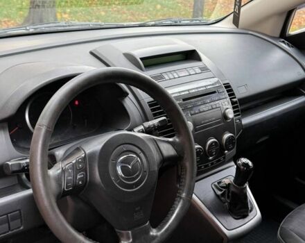 Серый Мазда 5, объемом двигателя 2 л и пробегом 200 тыс. км за 3700 $, фото 3 на Automoto.ua