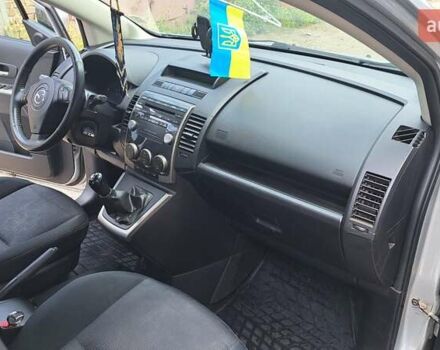 Сірий Мазда 5, об'ємом двигуна 2 л та пробігом 226 тис. км за 6800 $, фото 12 на Automoto.ua