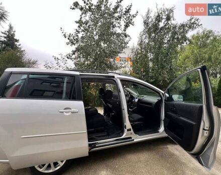 Серый Мазда 5, объемом двигателя 2 л и пробегом 273 тыс. км за 5200 $, фото 5 на Automoto.ua