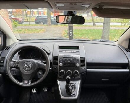 Серый Мазда 5, объемом двигателя 2 л и пробегом 200 тыс. км за 3700 $, фото 5 на Automoto.ua