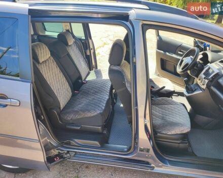 Серый Мазда 5, объемом двигателя 2 л и пробегом 231 тыс. км за 6500 $, фото 24 на Automoto.ua