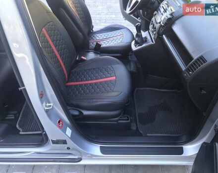 Серый Мазда 5, объемом двигателя 2 л и пробегом 235 тыс. км за 6350 $, фото 19 на Automoto.ua
