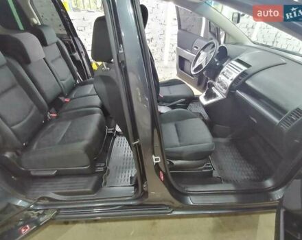 Серый Мазда 5, объемом двигателя 2 л и пробегом 200 тыс. км за 5000 $, фото 12 на Automoto.ua