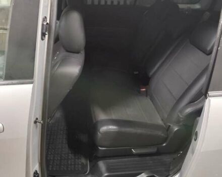 Серый Мазда 5, объемом двигателя 2 л и пробегом 320 тыс. км за 5300 $, фото 10 на Automoto.ua