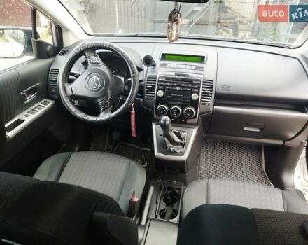 Серый Мазда 5, объемом двигателя 2 л и пробегом 270 тыс. км за 5750 $, фото 3 на Automoto.ua