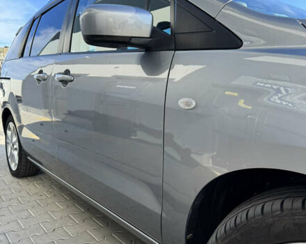 Серый Мазда 5, объемом двигателя 2 л и пробегом 177 тыс. км за 7500 $, фото 38 на Automoto.ua