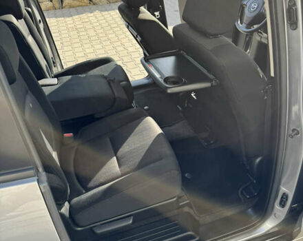 Серый Мазда 5, объемом двигателя 2 л и пробегом 177 тыс. км за 7500 $, фото 45 на Automoto.ua