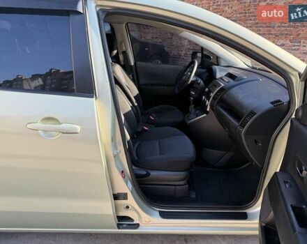 Серый Мазда 5, объемом двигателя 2 л и пробегом 237 тыс. км за 5400 $, фото 11 на Automoto.ua