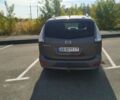Серый Мазда 5, объемом двигателя 2 л и пробегом 206 тыс. км за 6000 $, фото 4 на Automoto.ua