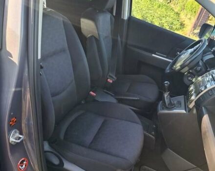 Серый Мазда 5, объемом двигателя 2 л и пробегом 247 тыс. км за 7200 $, фото 7 на Automoto.ua
