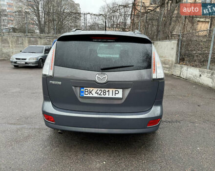 Серый Мазда 5, объемом двигателя 2 л и пробегом 250 тыс. км за 6999 $, фото 5 на Automoto.ua