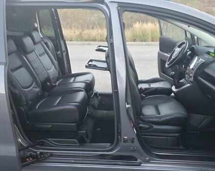 Сірий Мазда 5, об'ємом двигуна 2 л та пробігом 236 тис. км за 6700 $, фото 15 на Automoto.ua