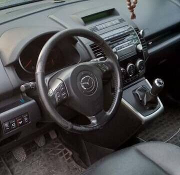 Серый Мазда 5, объемом двигателя 2 л и пробегом 222 тыс. км за 7850 $, фото 2 на Automoto.ua