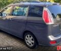 Серый Мазда 5, объемом двигателя 2 л и пробегом 250 тыс. км за 7500 $, фото 5 на Automoto.ua