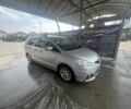 Сірий Мазда 5, об'ємом двигуна 2 л та пробігом 355 тис. км за 4200 $, фото 4 на Automoto.ua