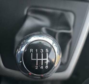 Сірий Мазда 5, об'ємом двигуна 2 л та пробігом 236 тис. км за 6700 $, фото 17 на Automoto.ua