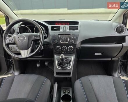 Серый Мазда 5, объемом двигателя 2 л и пробегом 280 тыс. км за 6650 $, фото 22 на Automoto.ua