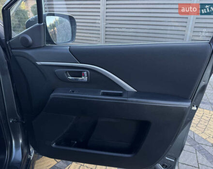 Сірий Мазда 5, об'ємом двигуна 1.6 л та пробігом 261 тис. км за 7800 $, фото 31 на Automoto.ua