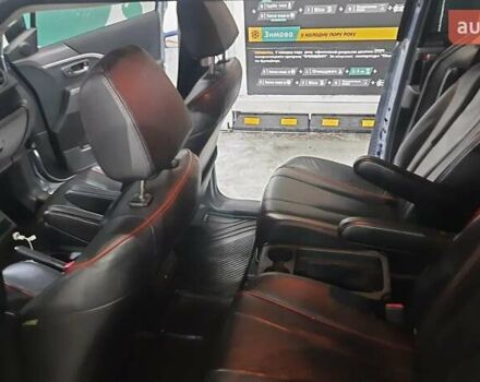 Сірий Мазда 5, об'ємом двигуна 2.5 л та пробігом 180 тис. км за 8500 $, фото 3 на Automoto.ua