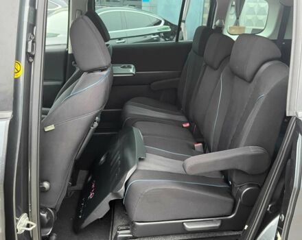 Сірий Мазда 5, об'ємом двигуна 2 л та пробігом 258 тис. км за 10999 $, фото 14 на Automoto.ua